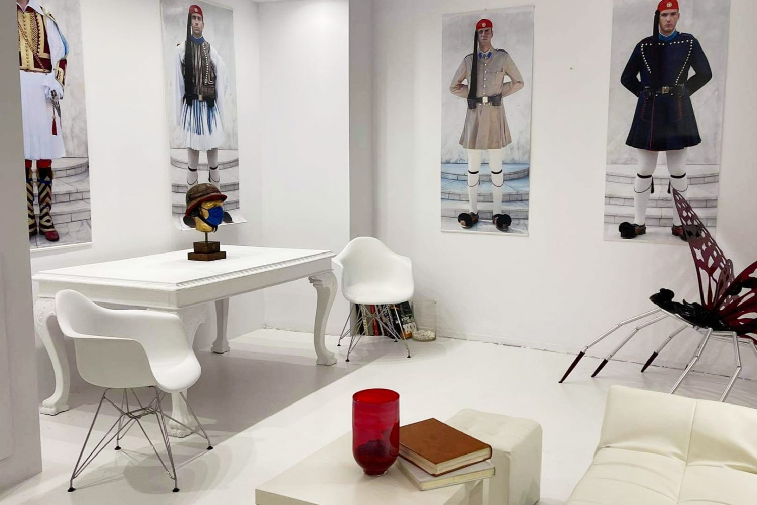 Δήμητρα Χατζηαδάμ Έκθεση Φωτογραφίας ΕΥΖΩΝΕΣ Οι φύλακες των αφανών